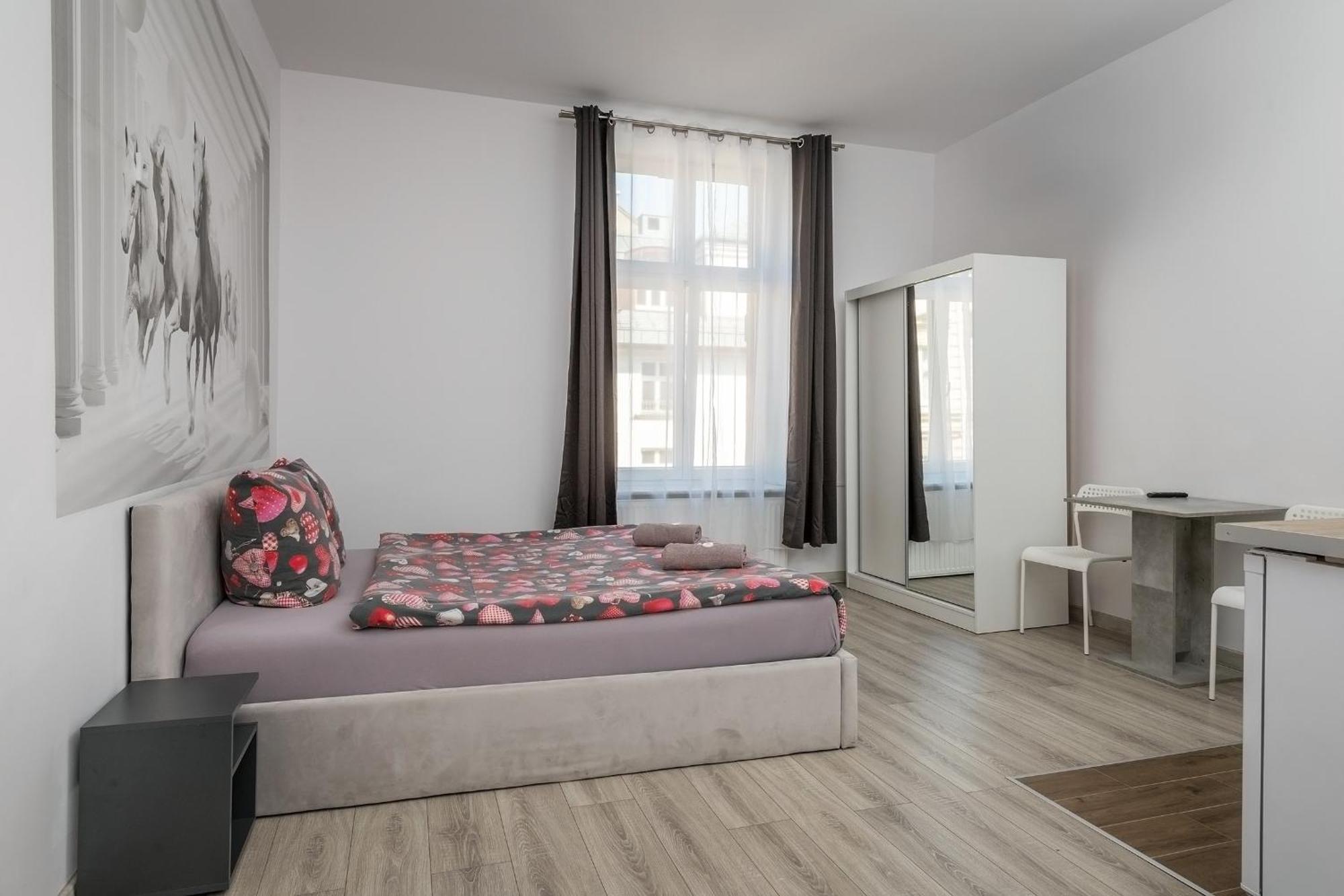 70s Business Aparthotel Krakow